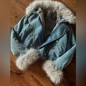 Denim Jacket /coat faux fur ( detachable fur)